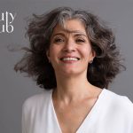 بسیاری از مراجعه کنندگان این سوال را می‌پرسند که نتایج لیفت صورت چقدر ماندگاری دارد؟ واقعیت این است که نمی‌توان یک مدت زمان یکسان را برای همه افراد پیش‌بینی کرد و ماندگاری نتایج جراحی لیفت صورت براساس ویژگی‌های مختلف هر فرد می‌تواند تفاوت داشته باشد.