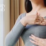 چه سایز پروتز سینه ظاهری طبیعی ایجاد می‌کند؟ در این مطلب با معیارهای انتخاب سایز طبیعی پروتز سینه بر اساس فرم بدن، سبک زندگی، نوع پروتز و اهداف زیبایی آشنا می‌شوید.